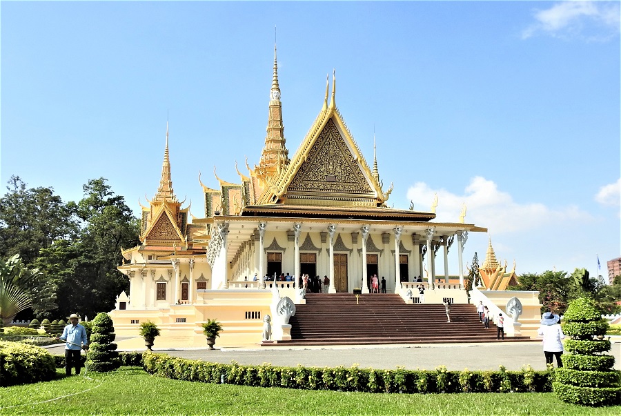 柬埔寨金边王宫jpg