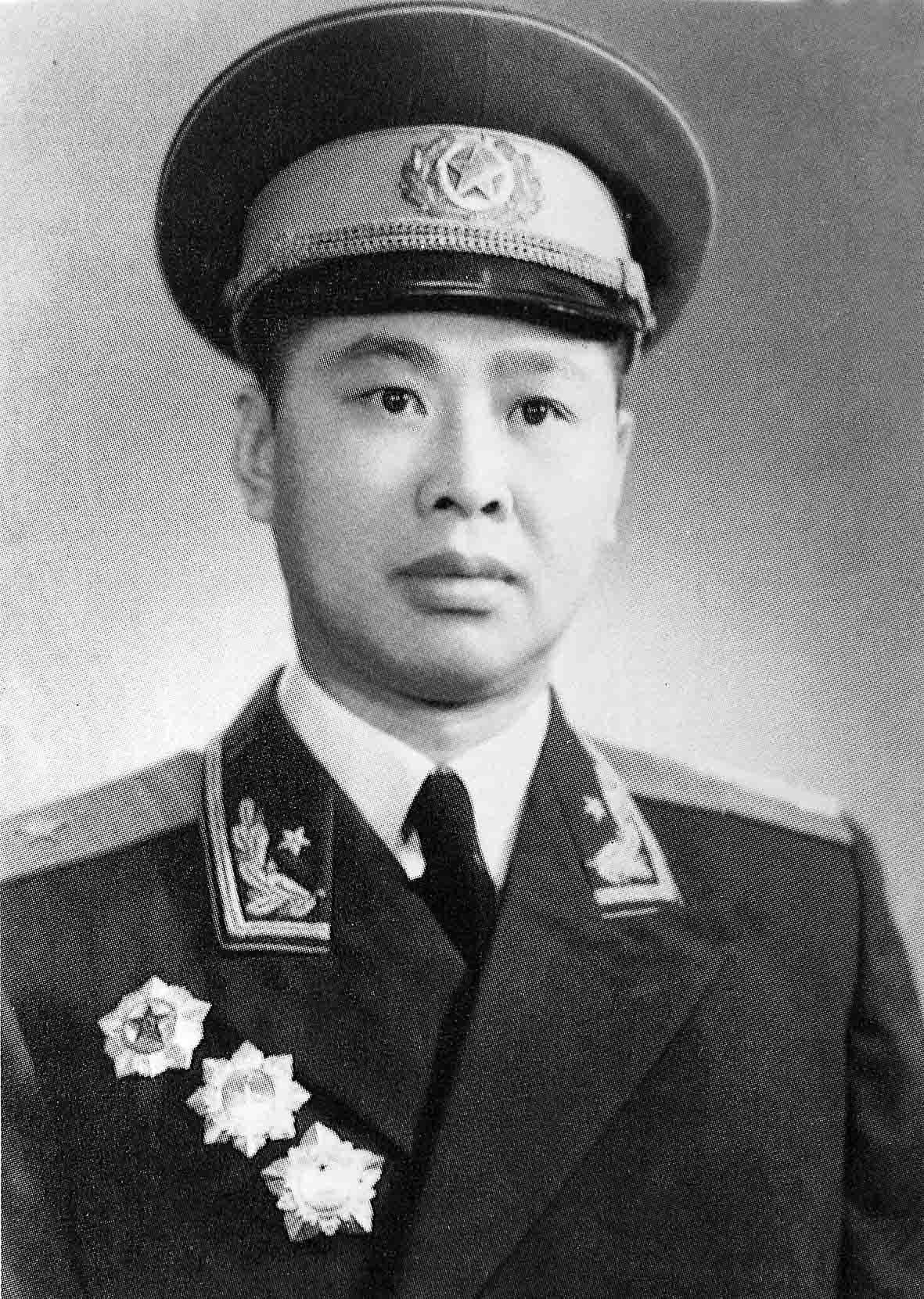 10-3,1940年带队南下曾经担任过老1团团长、北京军区副司令员的宋玉琳少将.jpg